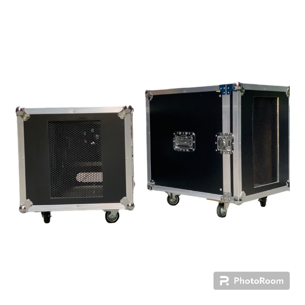 Tủ âm thanh10U di động nhỏ gọn làm từ gỗ có bánh xe đẩy móc khóa cài an toàn