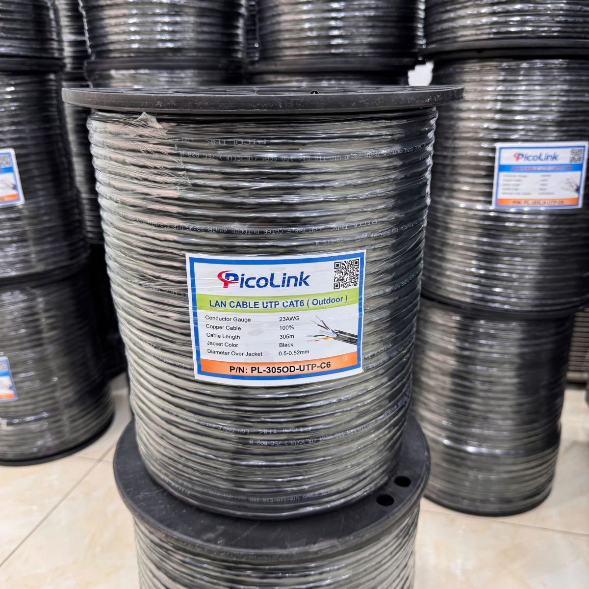 Cáp mạng CAT6 ngoài trời UTP - Có dây chịu lực gia cường PL-305OD-UTP-C6 chính hãng