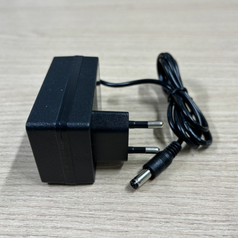 Nguồn Adapter 12V-2A chân 5.5 - 2.5mm chính hãng TTA QWY-1202 Nguồn Adapter 12V-2A chân 5.5 - 2.5mm chính hãng TTA QWY-1202